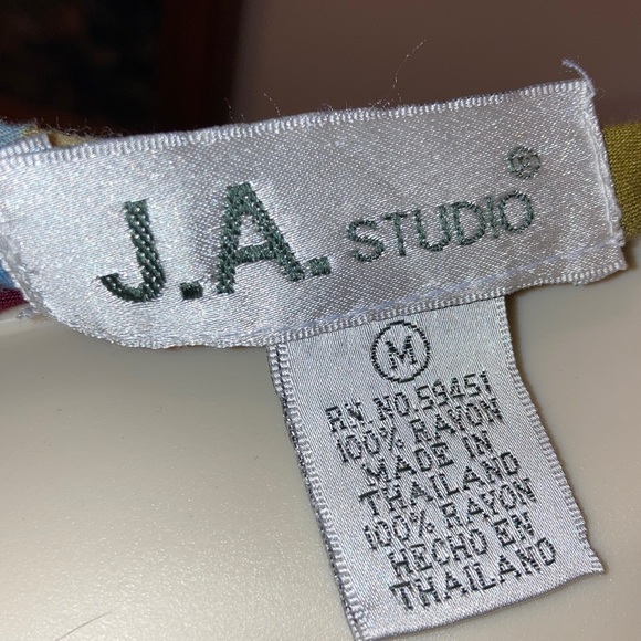 Bundle of 2.  Floral Maxi Dresses - 2 dresses Burgundy and Blue - Picture 3 of 9